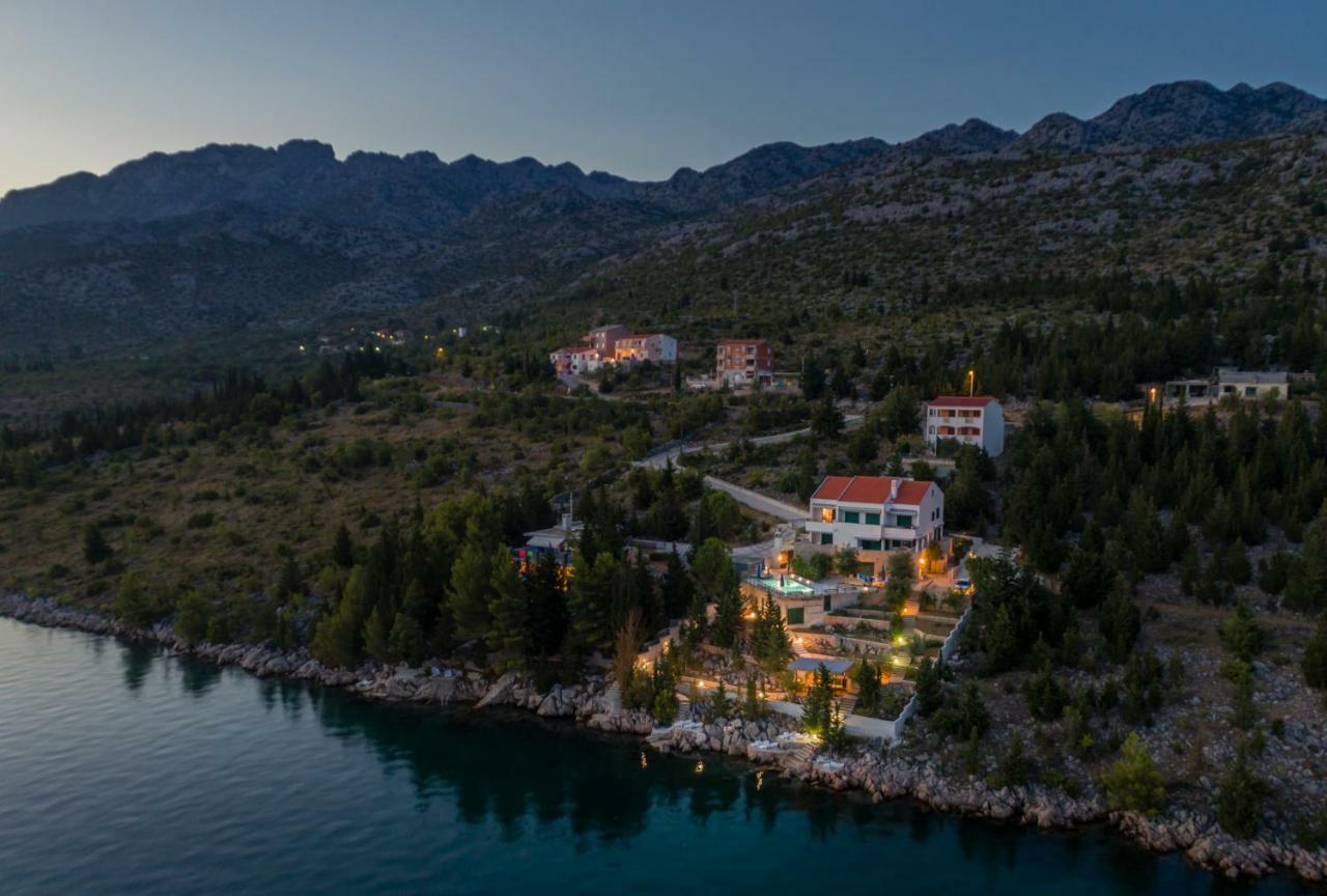 Maria Apartments Starigrad Paklenica Exterior foto